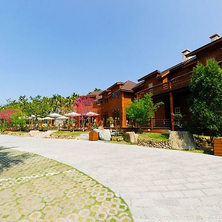 Sakura Villa Nantou Exterior photo
